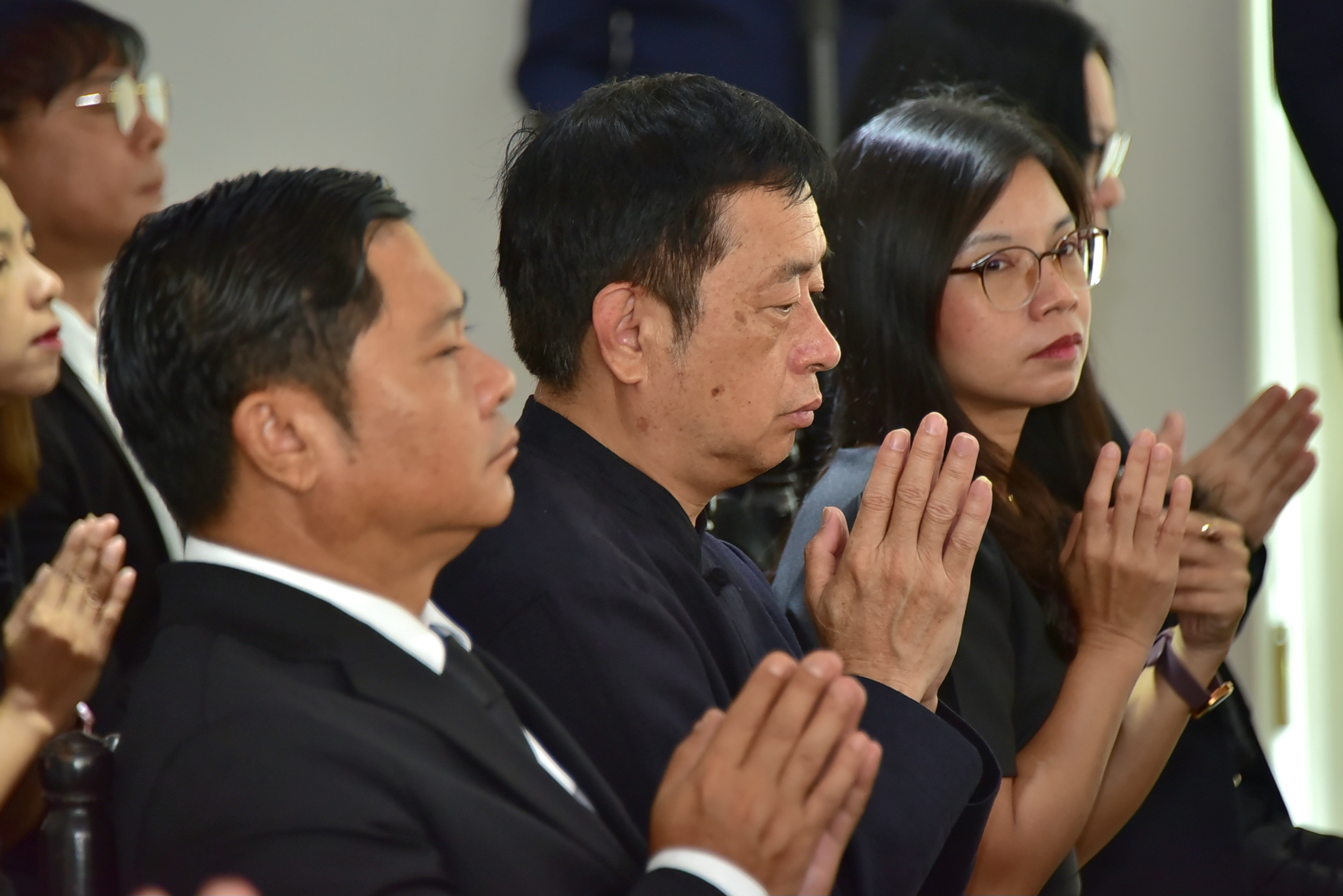 title - รองเลขาธิการ ส.ป.ก. ร่วมพิธีเจริญพระพุทธมนต์ เพื่อถวายเป็นพระราชกุศลแด่พระบาทสมเด็จพระเจ้าอยู่หัว เนื่องในโอกาสมหามงคลเฉลิมพระชนมพรรษา 28 กรกฎาคม 2569 ณ อาคารเฉลิมพระเกียรติ 72 พรรษา สวนสมเด็จพระนางเจ้าสิริกิติ์ฯ